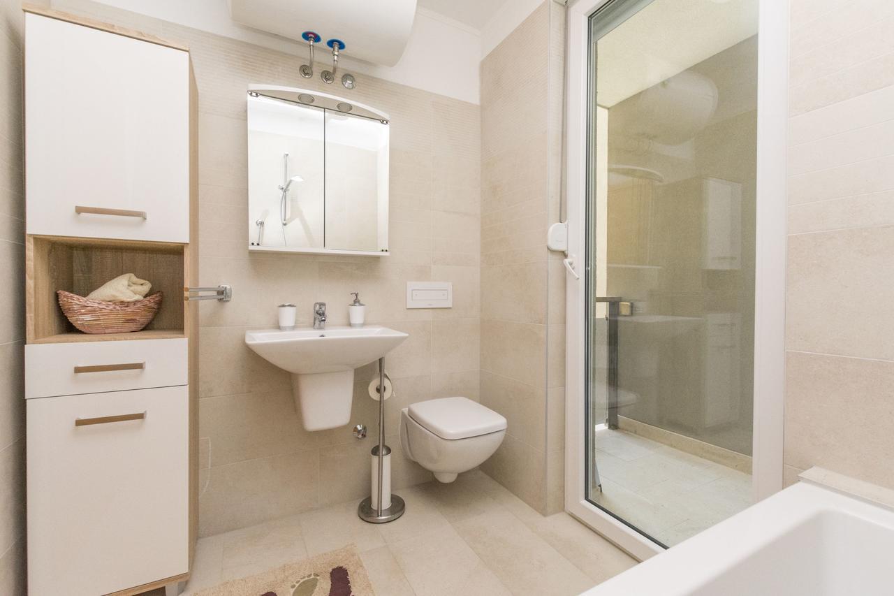 Apartment Ivanka Омиш Экстерьер фото